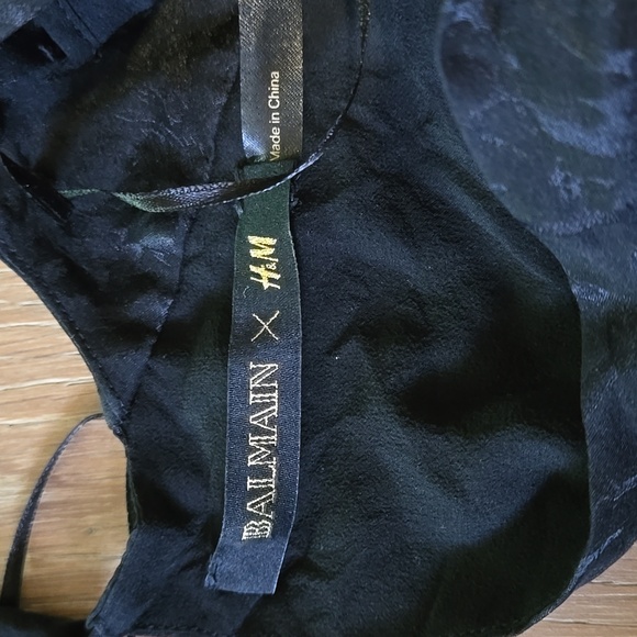 Balmain x H&M Women's size 4 Black backless long-sleeved mini dress - Picture 5 of 6